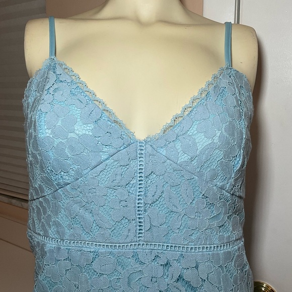 Misguided Baby Blue Size 8 adjustable straps A-line Lace Midi Dress - Picture 2 of 5